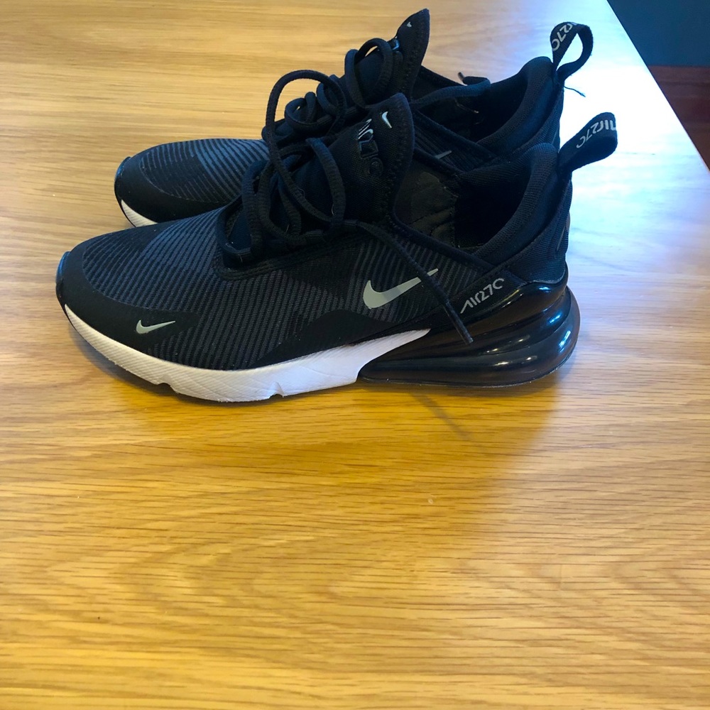 Nike Air27C